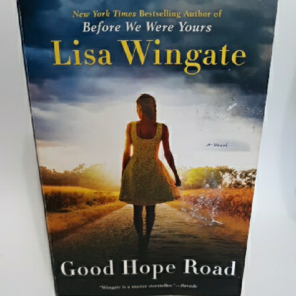 Good Hope Road by Lisa Wingate Paperback Book